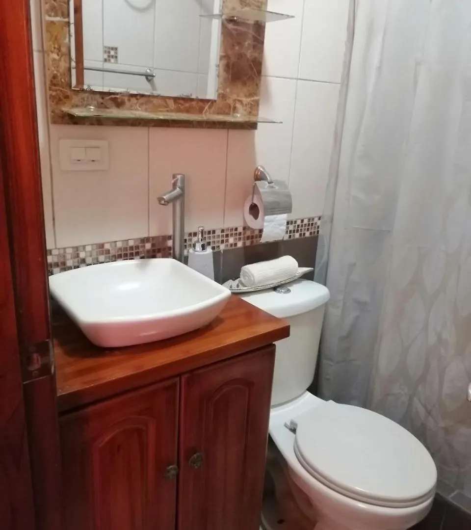 Casa De Maggi, A 10 Minutos Del Terminal Terrestre Quitumbe Apartment Quito Ecuador